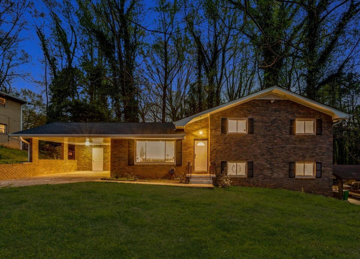 Spacious Decatur Home Sleeps 12 Work-Ready Exterior photo